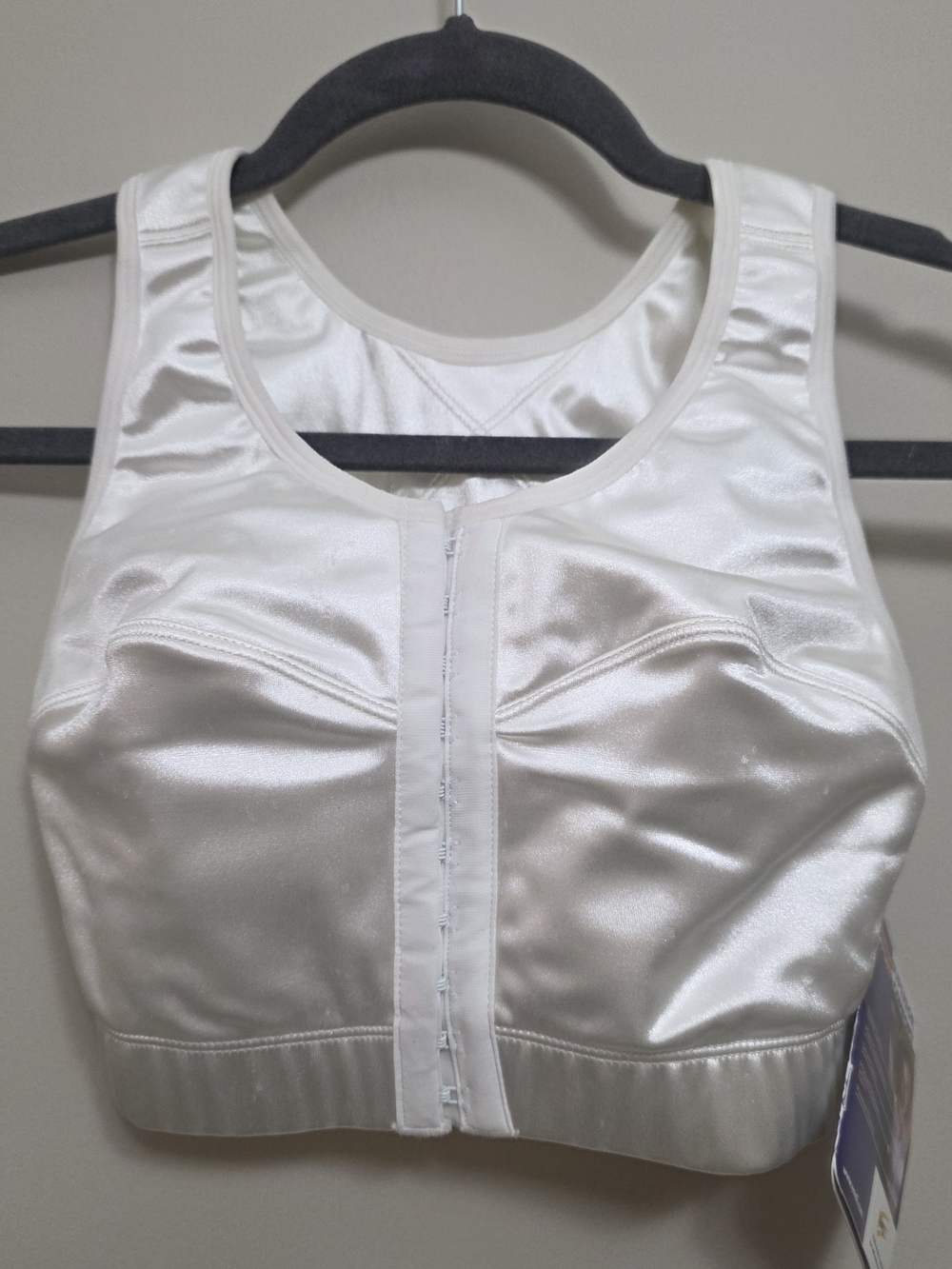 Enell Support Performance Apparel Size 00 Bust 32-35 Inches White New With Tags